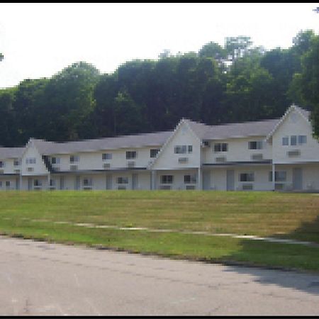 The Falls Motel Watkins Glen Εξωτερικό φωτογραφία